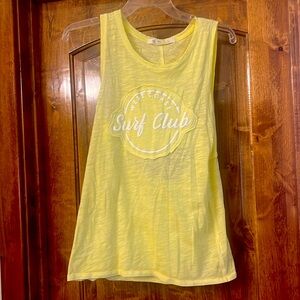 We The Free Tank size M